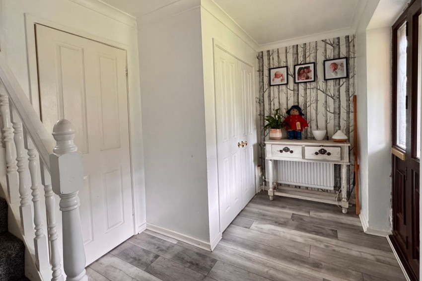 Images for Meadow Bank, Glossop, SK13