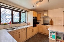 Images for Meadow Bank, Glossop, SK13