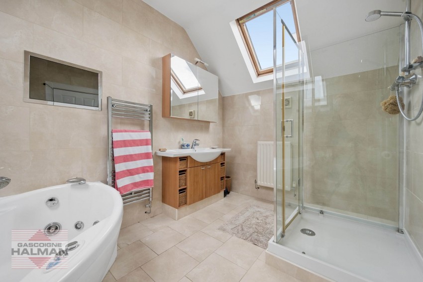 Images for Dane Road, Sale, M33