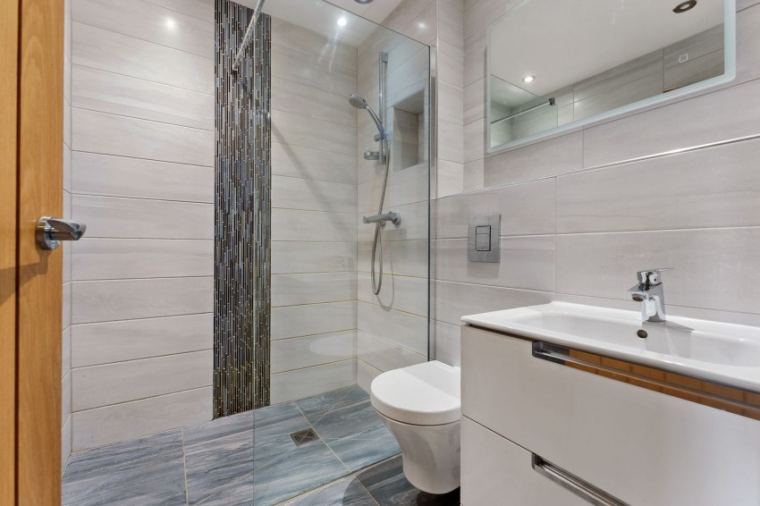 Images for Lakeside Road, Lymm, WA13