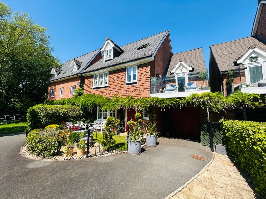 Images for Chaise Meadow, Lymm, WA13