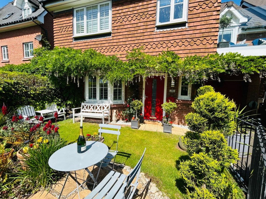 Images for Chaise Meadow, Lymm, WA13