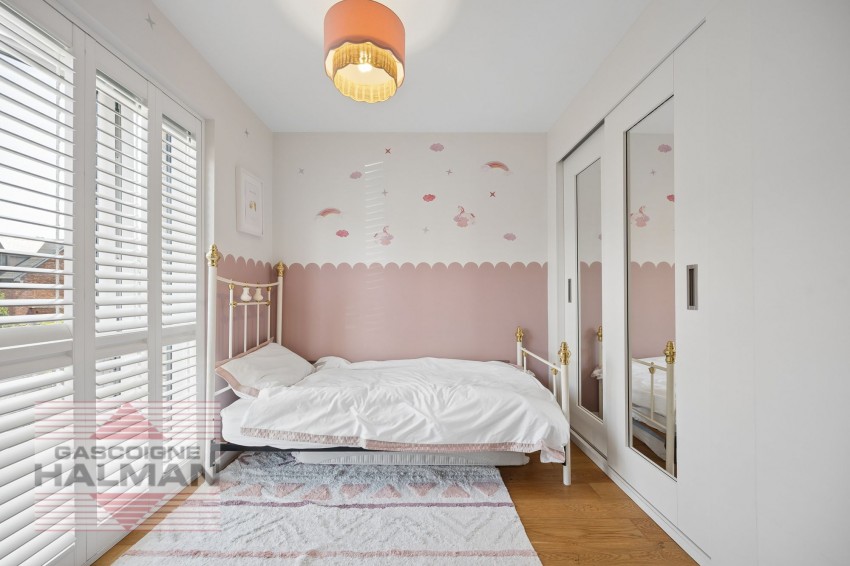 Images for Park House Drive, Sale, M33