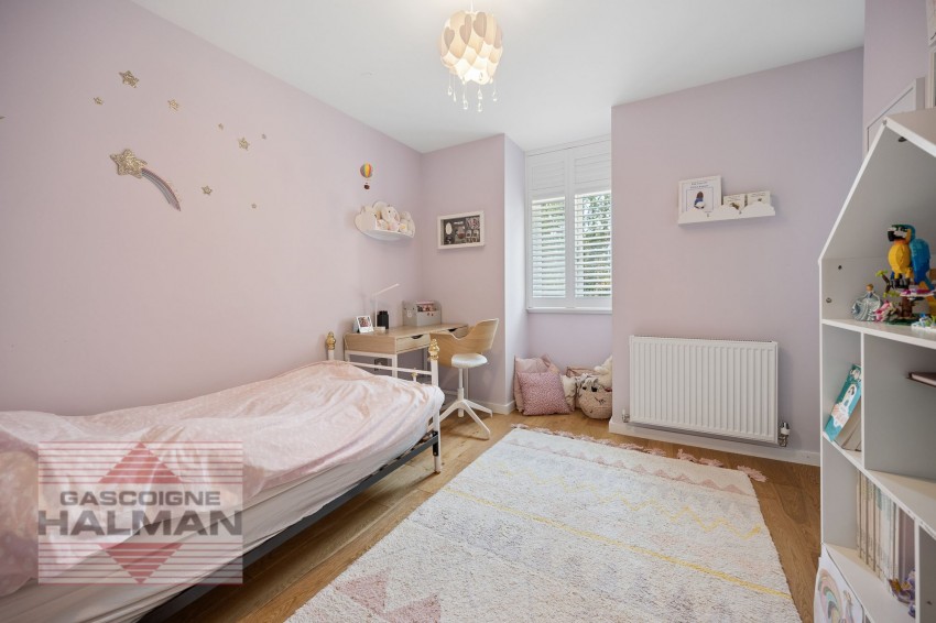 Images for Park House Drive, Sale, M33