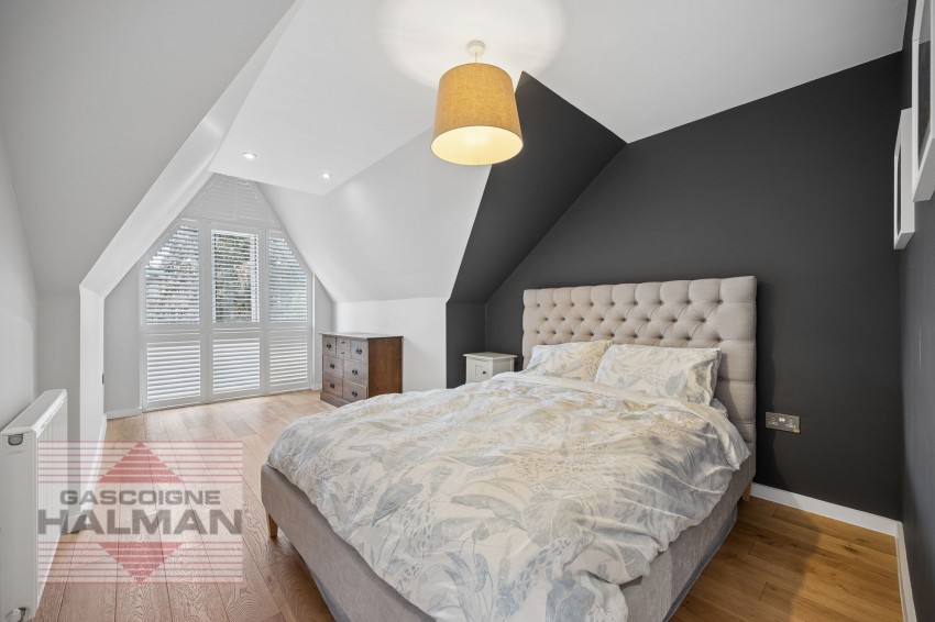 Images for Park House Drive, Sale, M33