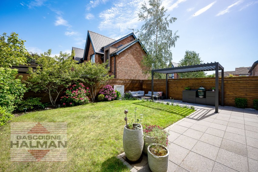 Images for Park House Drive, Sale, M33