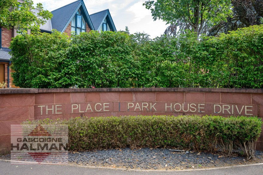 Images for Park House Drive, Sale, M33