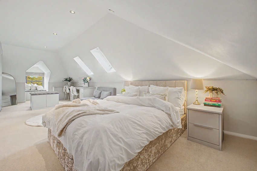 Images for Rivermead Avenue, Hale Barns, WA15