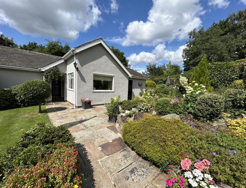 Images for Hillside Bungalow, Pinfold Lane, Greave