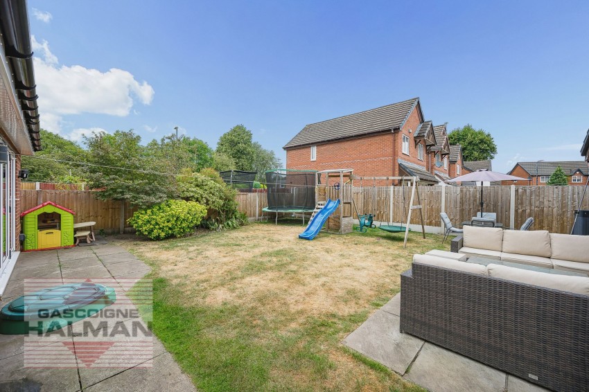 Images for Sedburgh Close, Sale, M33