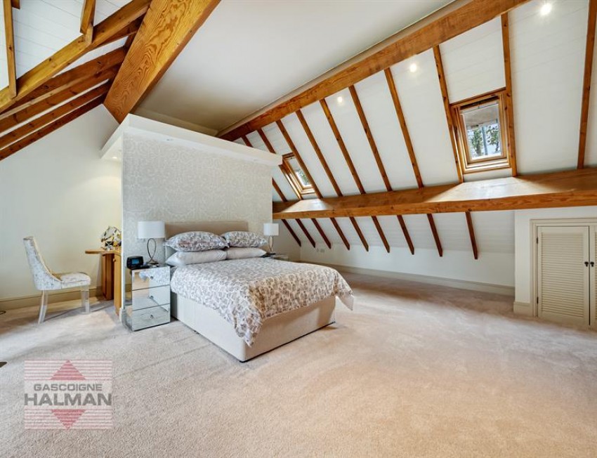 Images for Pigginshaw Cottage, Altrincham Road, Wilmslow