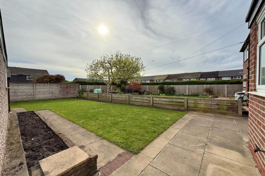 Images for Blakemere Avenue, Sale, M33