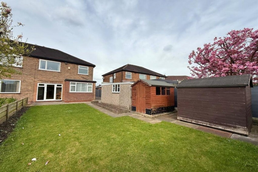 Images for Blakemere Avenue, Sale, M33
