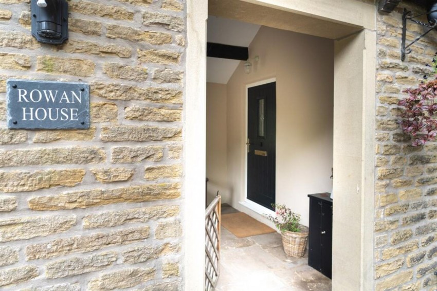 Images for Chunal, Glossop, SK13