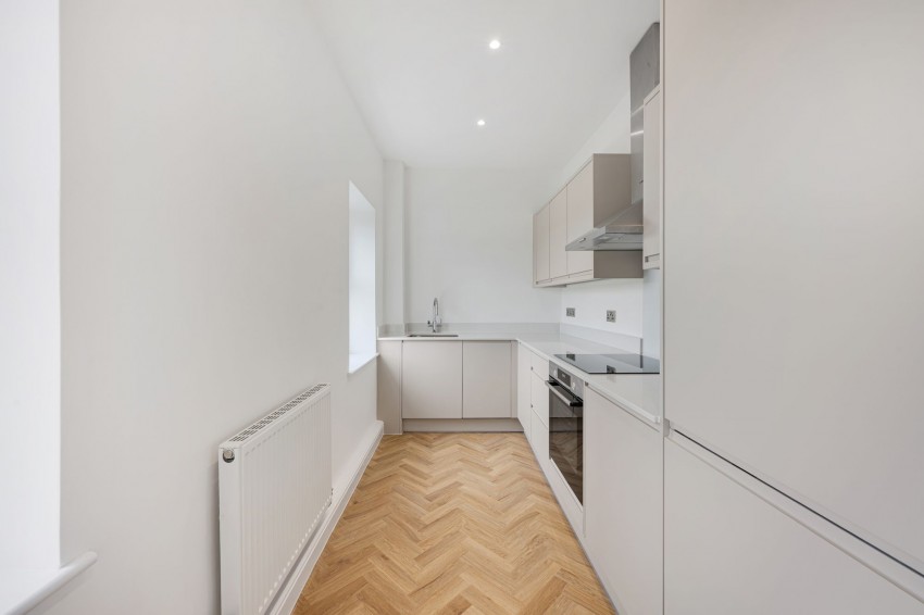 Images for Highfield Avenue, Sale, M33