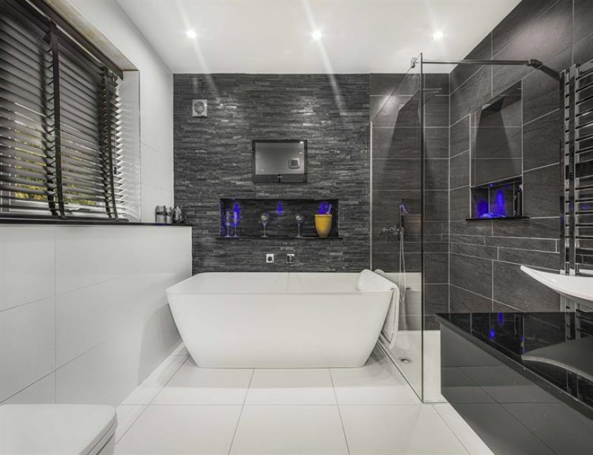 Images for Hale Road, Hale, WA15