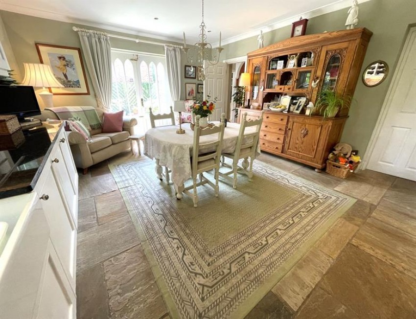 Images for Coverpoint, Church Lane, Mobberley, WA16