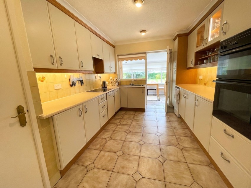 Images for Common Lane, Lach Dennis, CW9