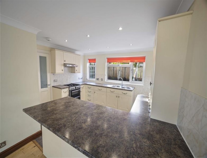 Images for 236 Higher Lane, Lymm, WA13