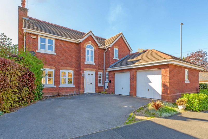 Redacre Close, Dutton, WA4