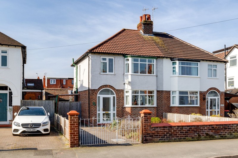 Canadian Avenue, Hoole, CH2