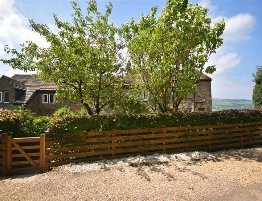 Images for Barn Cottage, Dolly Lane, Buxworth, SK23 7QJ