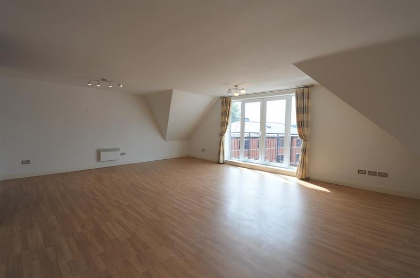 Images for Edale, Groby Road, Altrincham