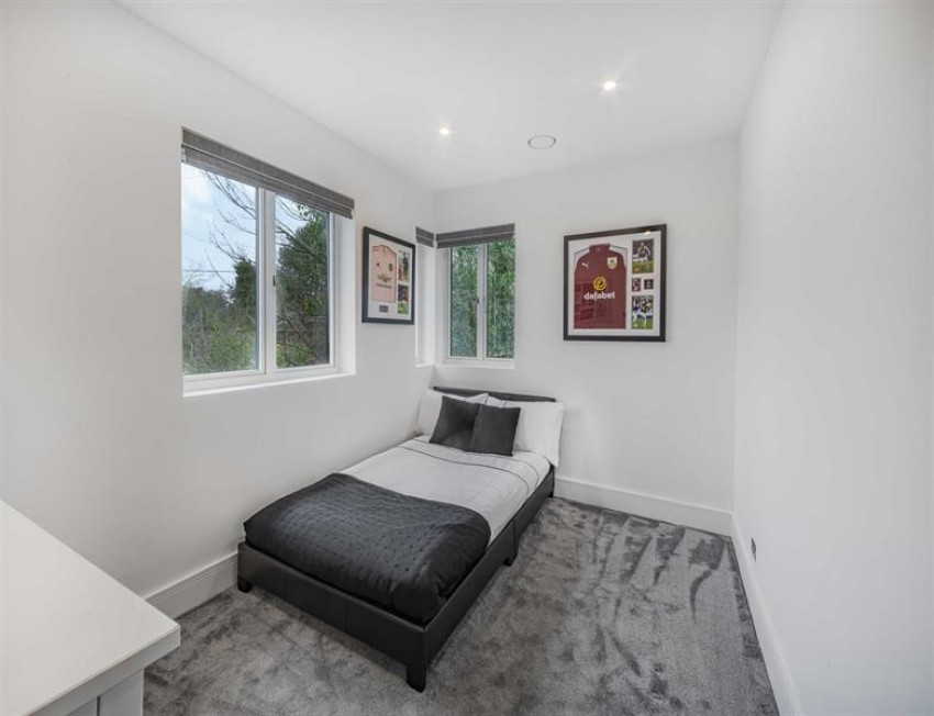Images for Holmlee Way, Prestbury
