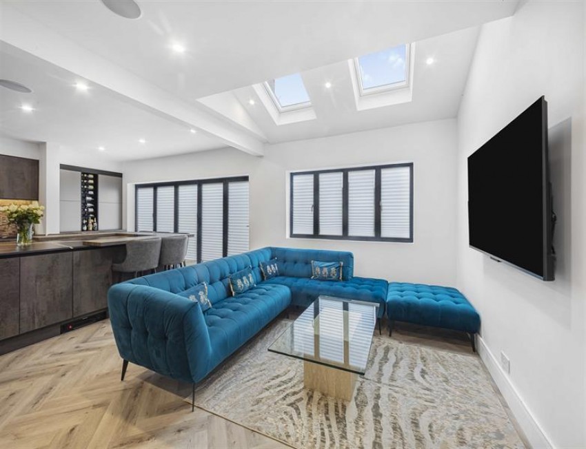 Images for Holmlee Way, Prestbury