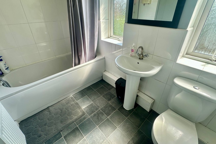 Images for Bridgewater Close, Heald Green, SK8