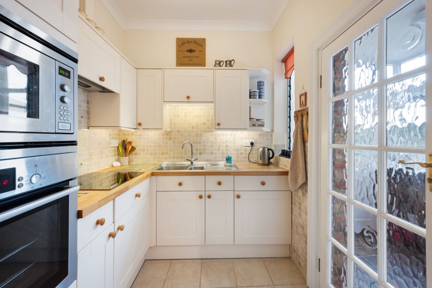 Images for Highfield, Sale, M33