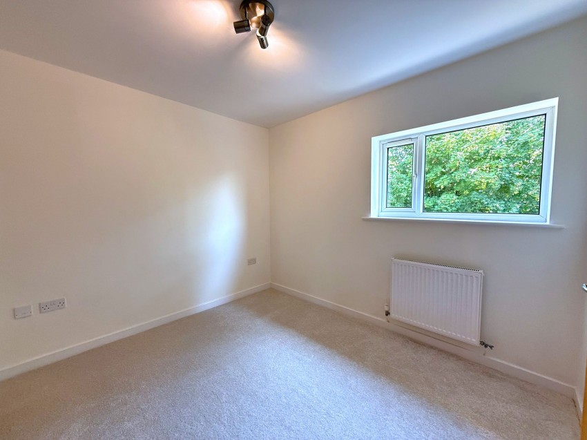 Images for Wharf Road, Sale, M33