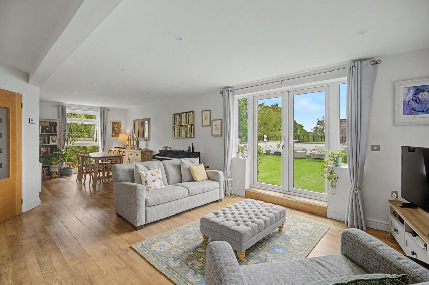 Images for Leicester Road, Hale, WA15