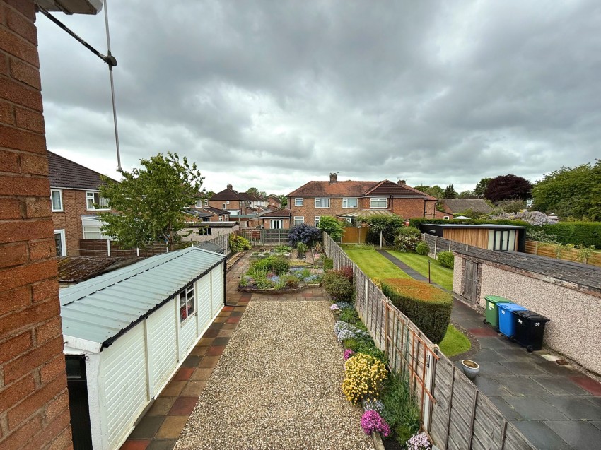 Images for Carlyn Avenue, Sale, M33
