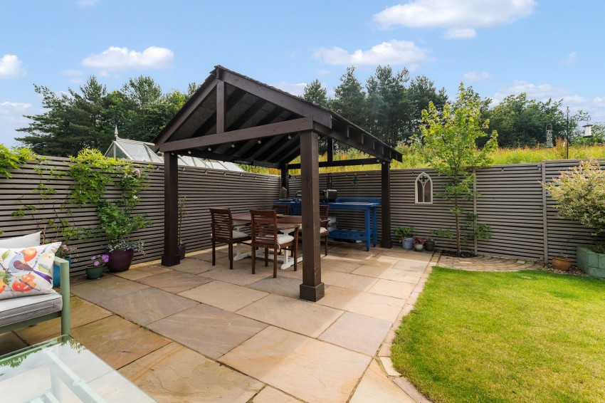 Images for 28 Cricketers Way, Langley, SK11