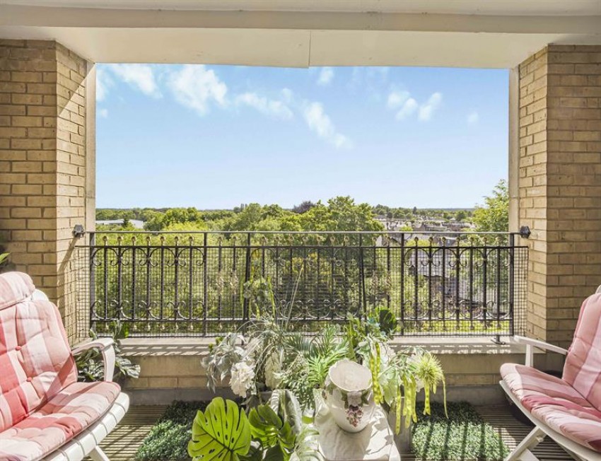 Images for South Downs Road, Bowdon