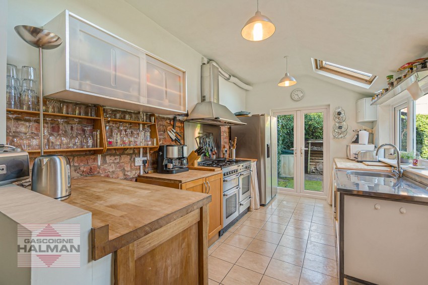 Images for Abington Road, Sale, M33