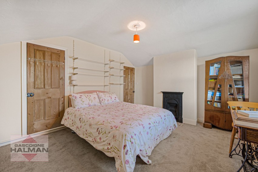 Images for Abington Road, Sale, M33