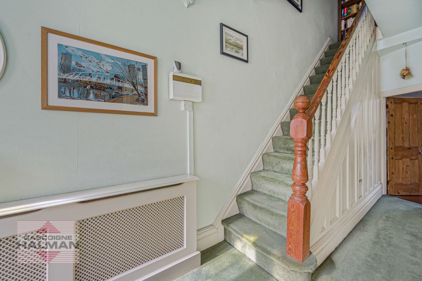 Images for Abington Road, Sale, M33