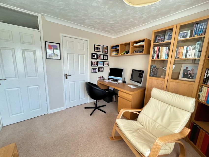 Images for Selkirk Drive, Holmes Chapel, CW4