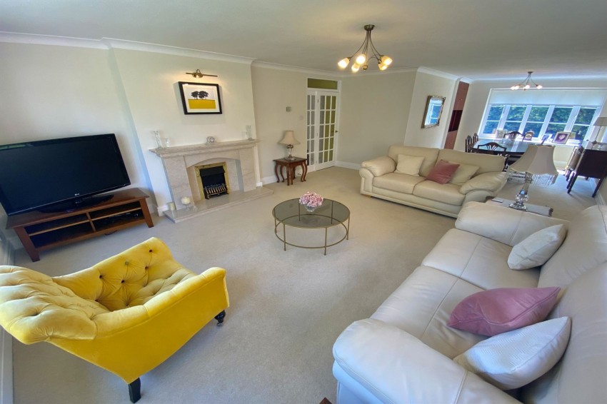 Images for Castle Hill Court, Prestbury, SK10