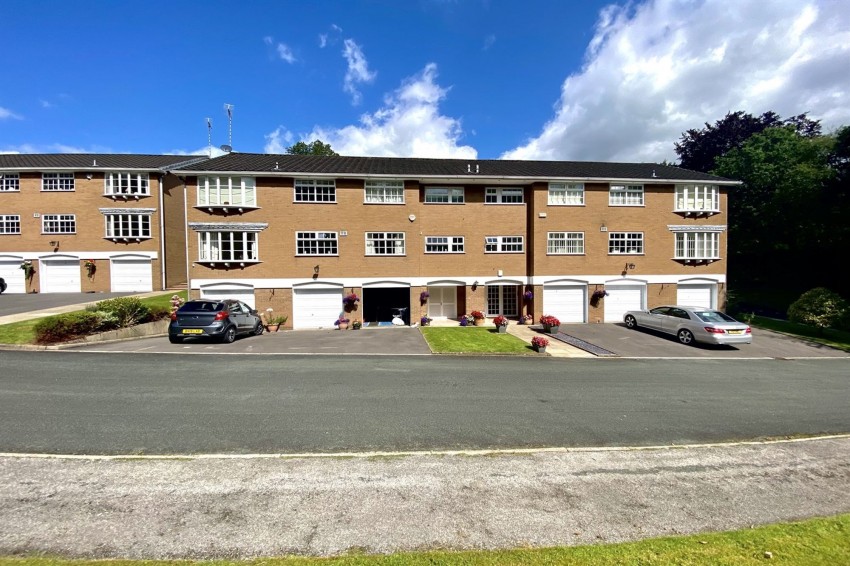 Images for Castle Hill Court, Prestbury, SK10