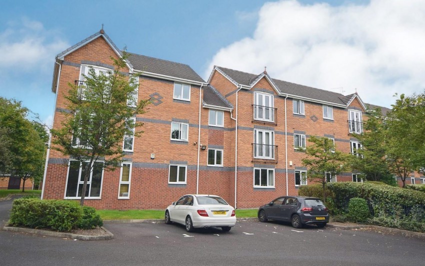 Images for Calderbrook Court, Cheadle Hulme