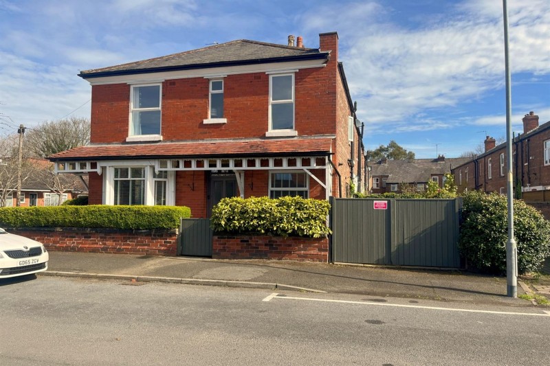 Bottesford Avenue, West Didsbury, M20