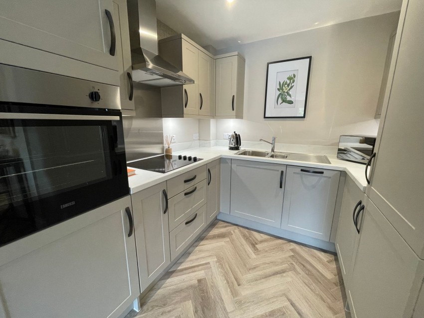 Images for Whitbarrow Road, Lymm, WA13