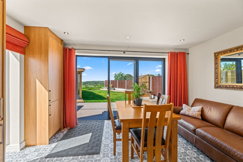 Images for New Pale Road, Kingswood, WA6