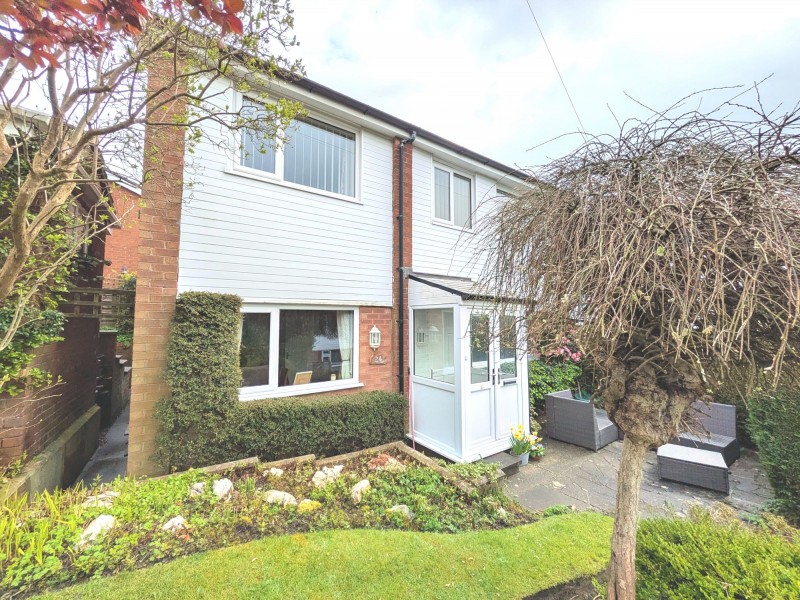 Ricroft Road, Compstall, SK6