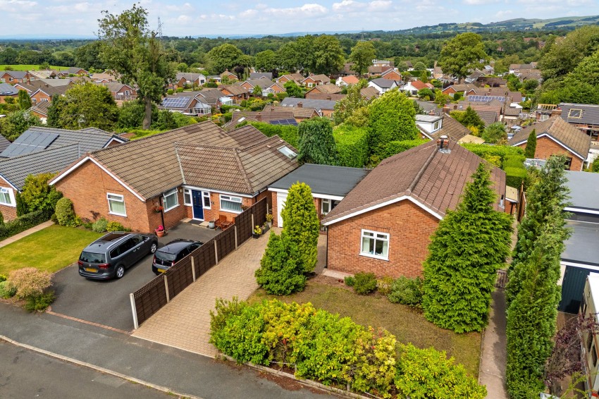 Images for Bollinbarn Drive, Macclesfield, SK10