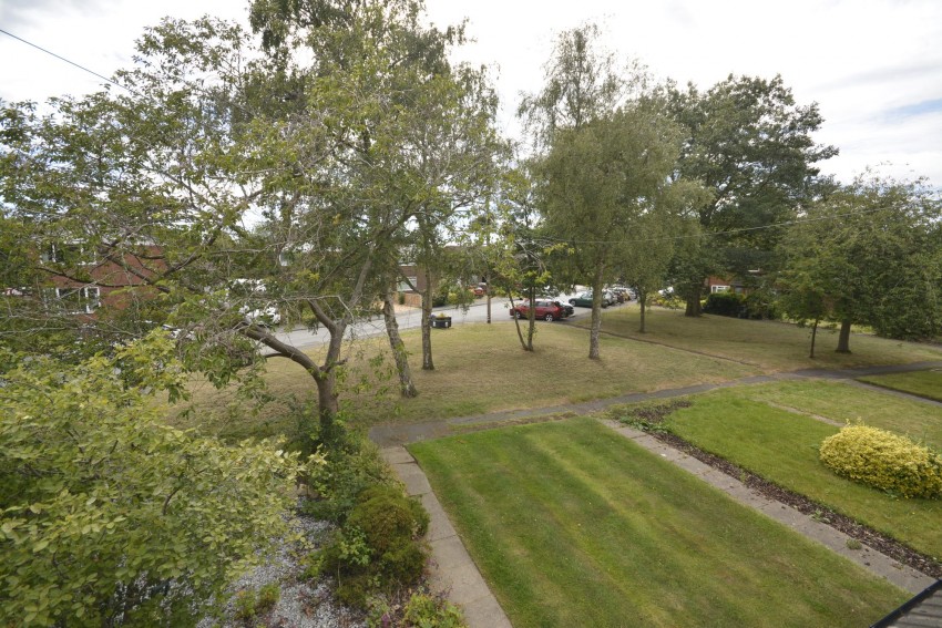 Images for Denbigh Close, Helsby, WA6