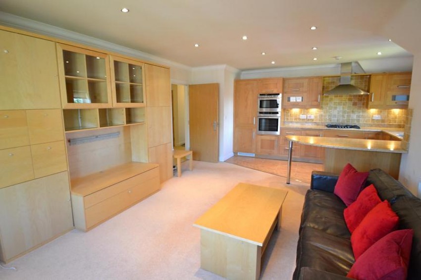 Images for Roselands, Harboro Road, Sale